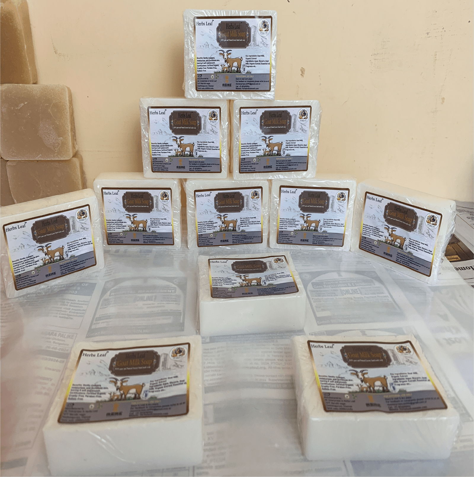 Herbs Leaf Goat Milk Herbal Soap | Gentle Daily Cleansing with Goat Milk & Natural Oils | Hydrating & Skin-Softening | 100g - Image 4